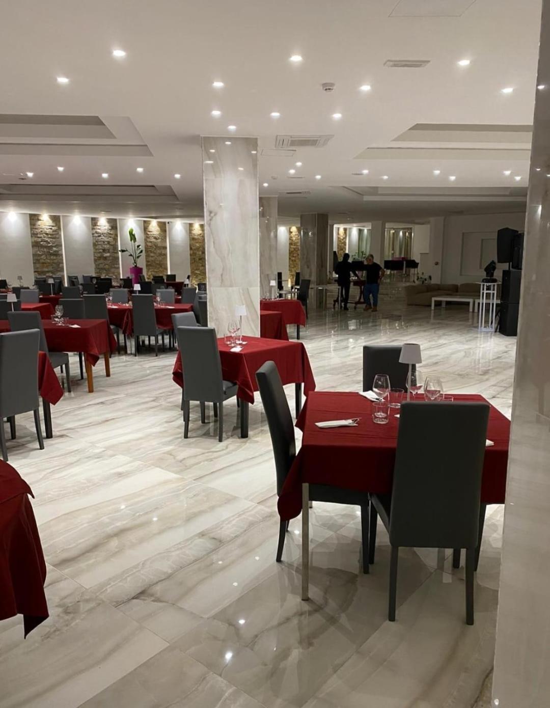 Jonium Hotel Residence Pulsano Exterior foto